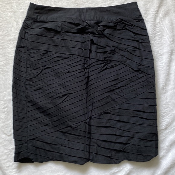 Skirt size 0 - Picture 3 of 5